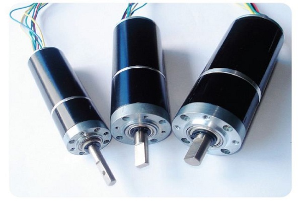 直流無刷電機(jī)更換需注意那些情況？